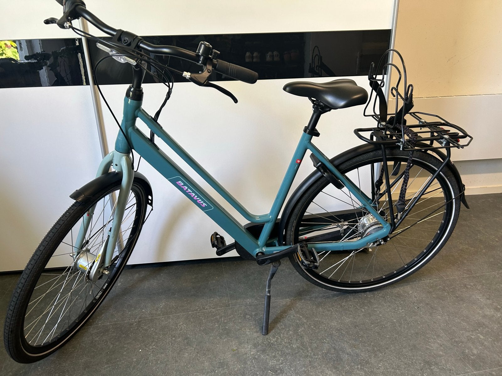 Batavus Fonk 2024 - Stijlvolle en comfortabele stadsfiets, Fietsen en Brommers, Fietsen | Dames | Damesfietsen, Ophalen, 53 tot 56 cm