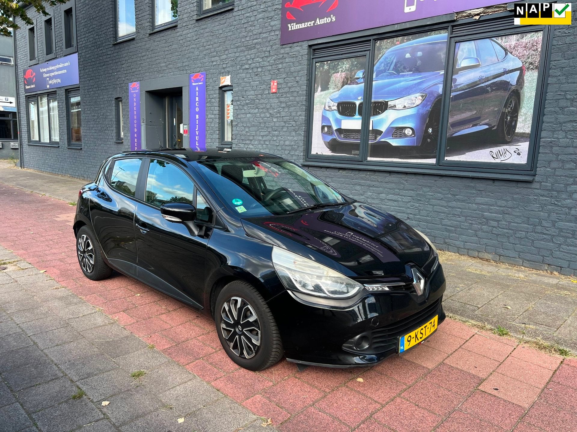 Renault Clio 0.9 TCe Expression navi trekhaak, Auto's, Voorwielaandrijving, Start-stop-systeem, 540 kg, Zwart