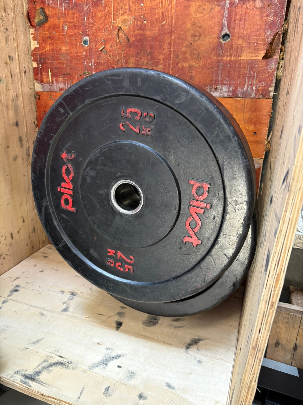 2 x 25 kg pivot bumperplates Olympische halter schijven, Ophalen, Halterschijven, Gebruikt, 2 x 25 kg
