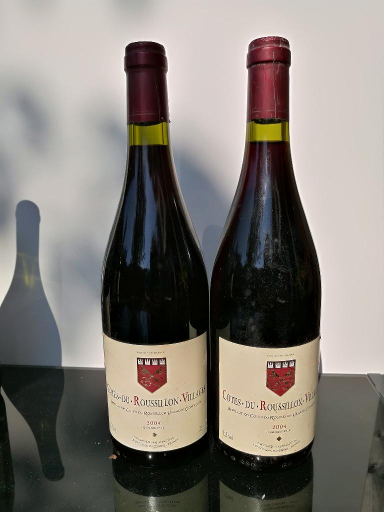 2 Cotes Du Roussillion Villages franse rode wijnen van 2004, Frankrijk, Nieuw, Ophalen of Verzenden, Rode wijn