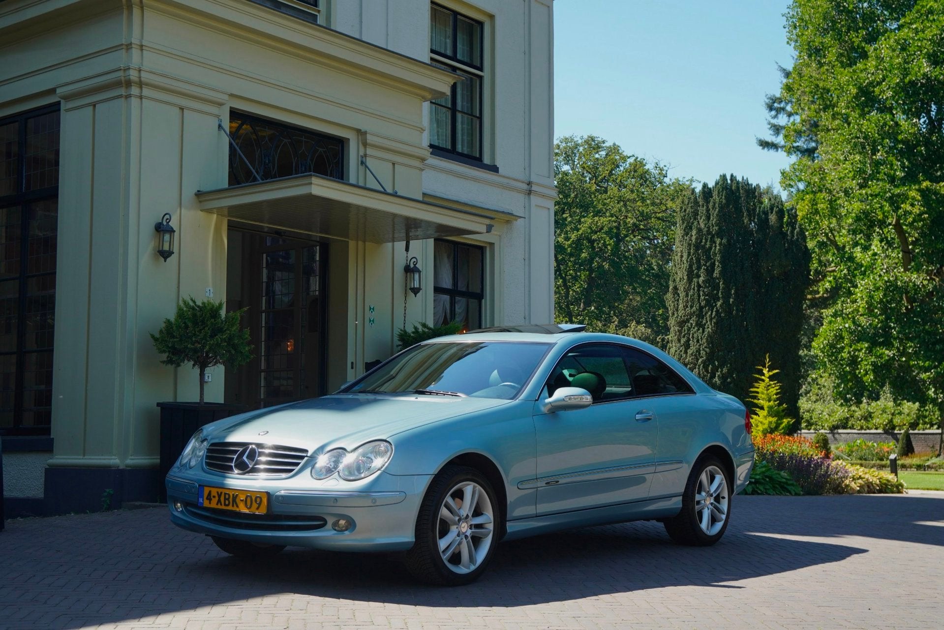 Mercedes-Benz CLK-klasse Coupé 320 Avantgarde LEDER SCHUIFD, Auto's, Mercedes-Benz, Automaat, Achterwielaandrijving, Gebruikt