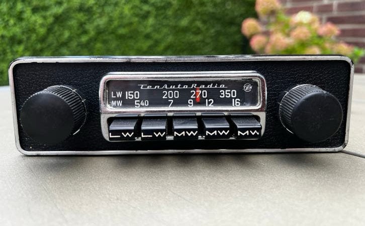 TEN Oldtimer Radio 12/6V +/- 8/4ohm., Auto diversen, Ophalen of Verzenden