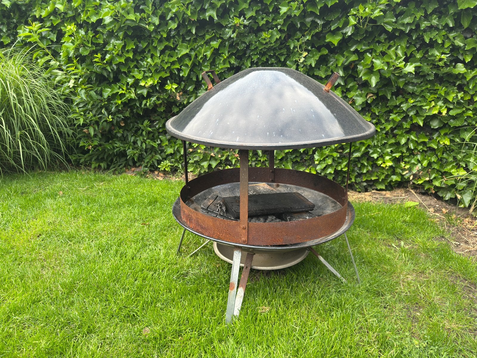 Gebruikte Vuurkorf met Kap - Gezellige Warmte, Tuin en Terras, Vuurkorven, Ophalen of Verzenden, Gebruikt, Vuurkorf