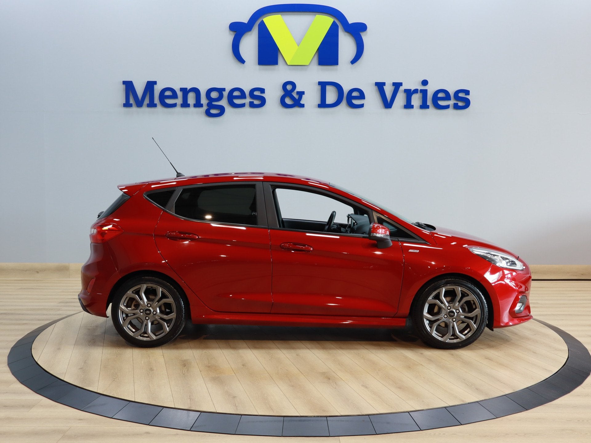 Ford Fiesta 1.0 EcoBoost ST-Line Airco | Parkeer Sensoren |, Voorwielaandrijving, 12 maanden, Gebruikt, Origineel Nederlands
