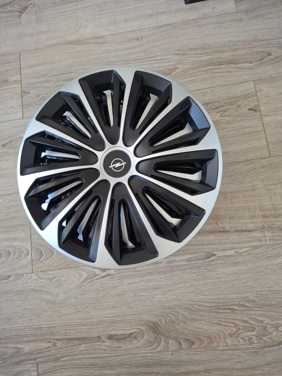 Opel wieldop - Zwart/Zilver - Zo go 15 inched als nieuw, Ophalen, Zo goed als nieuw