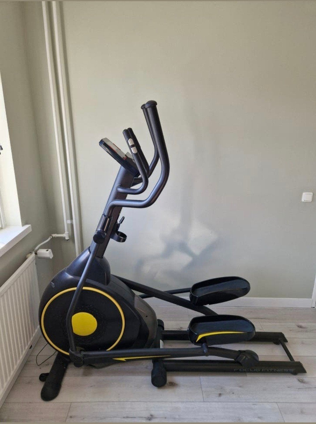 Focus Fitness Senator Crosstrainer, Ophalen, Zo goed als nieuw, Crosstrainer