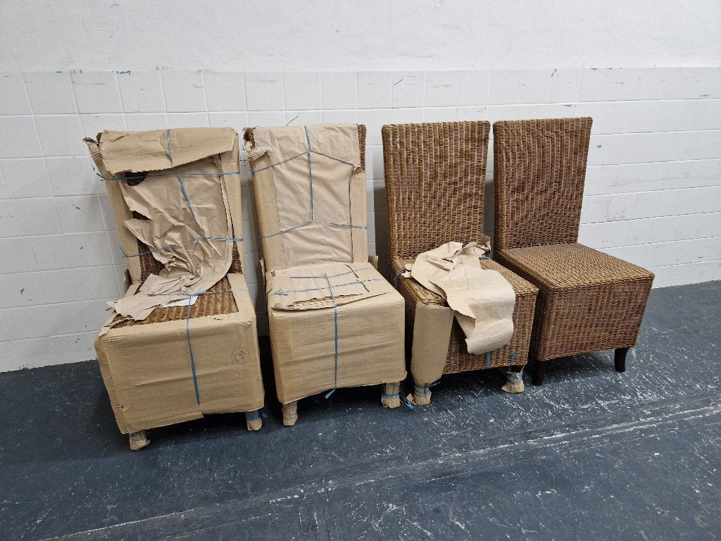 4 bruine rotan / rieten eetkamerstoelen, Ophalen, Gebruikt, Bruin, Onbekend