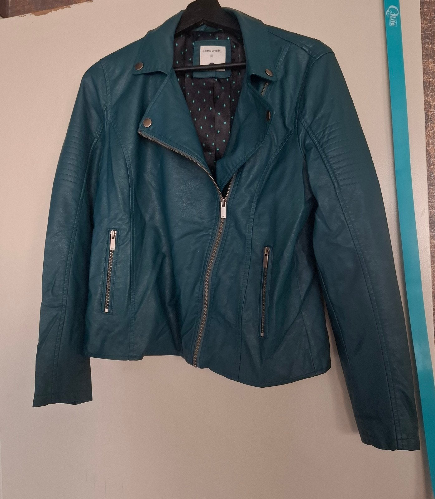 prachtig Sandwich Faux Leather Biker Jacket, Maat 38/40 (M), Ophalen of Verzenden, Sandwich, Gedragen