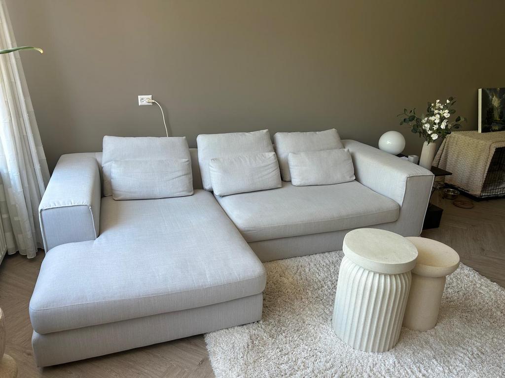 Hoekbank met divan in Beige kleur, Ophalen, Gebruikt