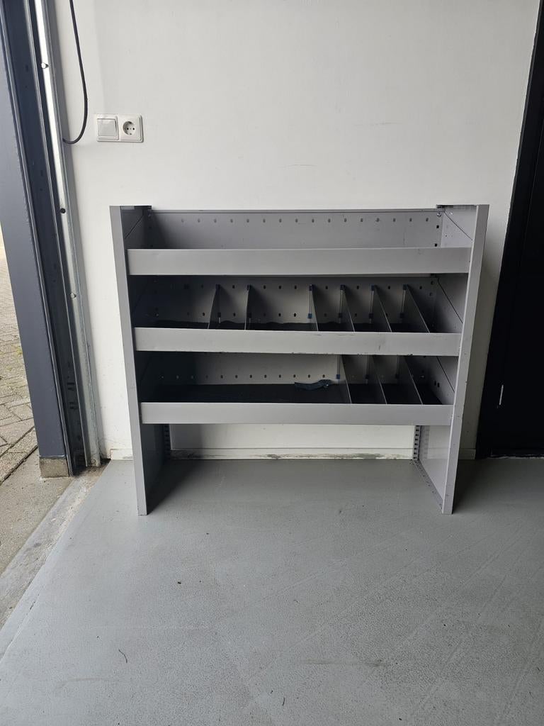 Bedrijfswageninrichting / businrichting, Ophalen