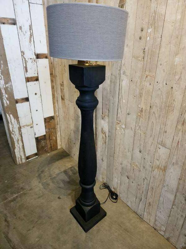 lampenvoet,baluster ``WOONWINKEL RUSTIEK``, Ophalen of Verzenden, Nieuw, Hout, 100 tot 150 cm