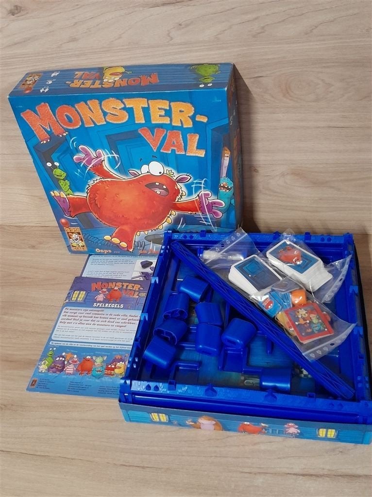 Monster val - 999 games - s5555