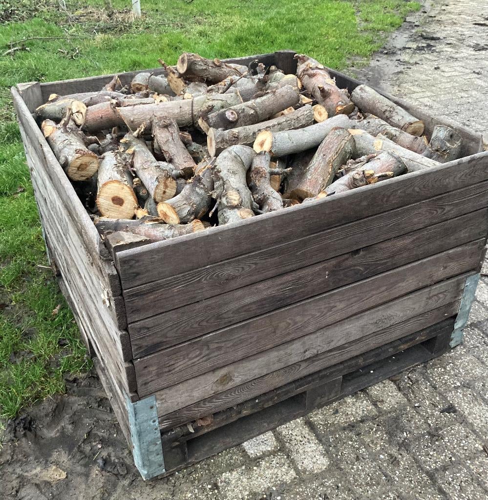 Appelhout ruim twee jaar gedroogd, Tuin en Terras, Haardhout, Minder dan 3 m³, Ophalen, Overige houtsoorten, Blokken