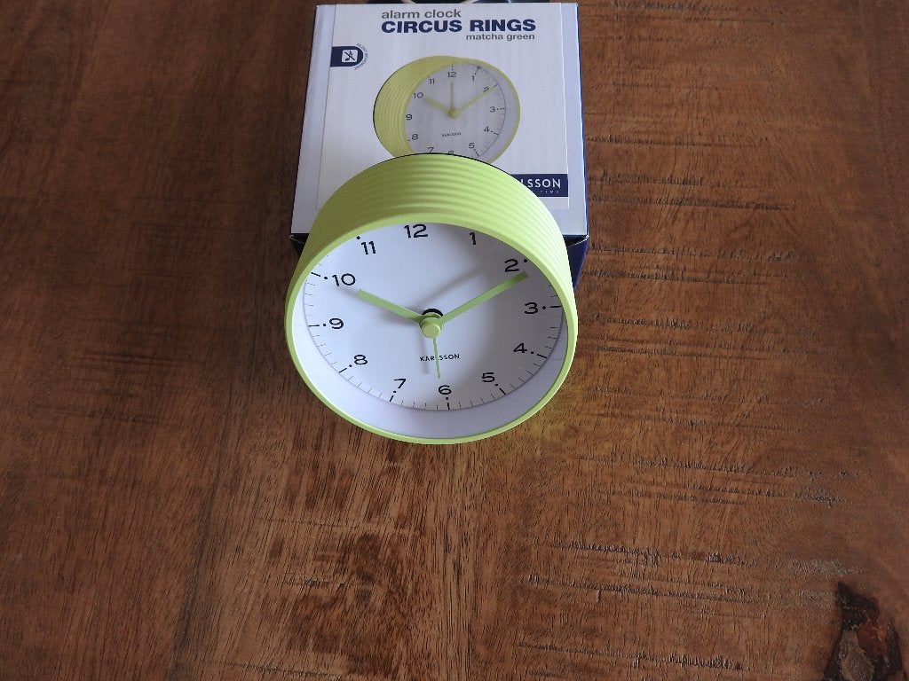 Gloednieuw! Karlsson wekker/klok.Circus rings macha green, Stil uurwerk, Analoog, Nieuw, Ophalen of Verzenden