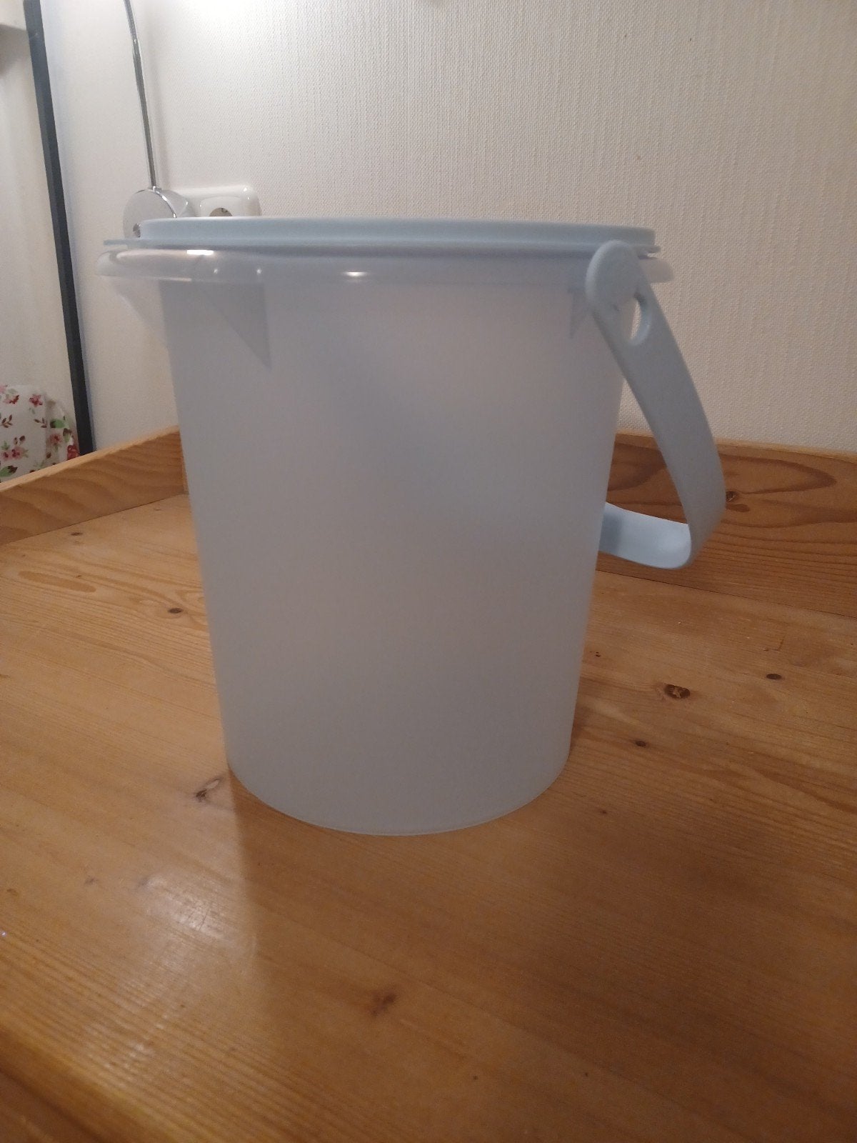 Tupperware reuze-emmer, wasemmer, schudemmer, nieuw, Blauw, Nieuw, Ophalen of Verzenden, Met deksel