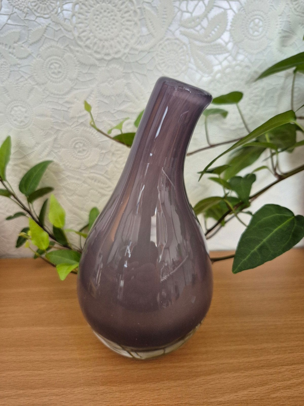Mooi Fidrio Holland Pisa glas lila vaasje., Paars, Ophalen of Verzenden, 17 cm, Glas