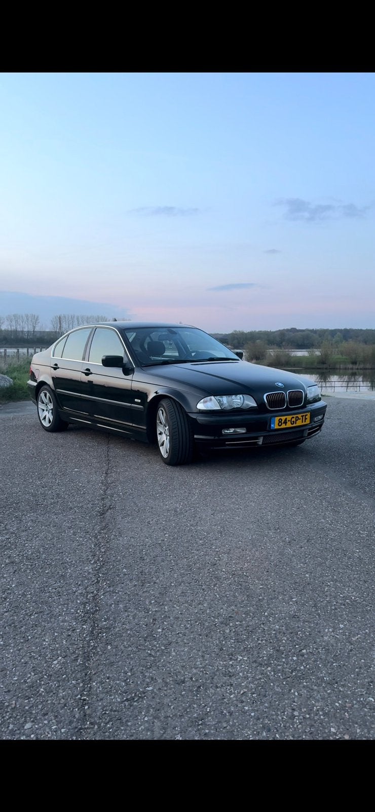 BMW 3-Serie 3.0 I 330 AUT 2001 Zwart e46, Auto's, Automaat, 1440 kg, Zwart, Zwart