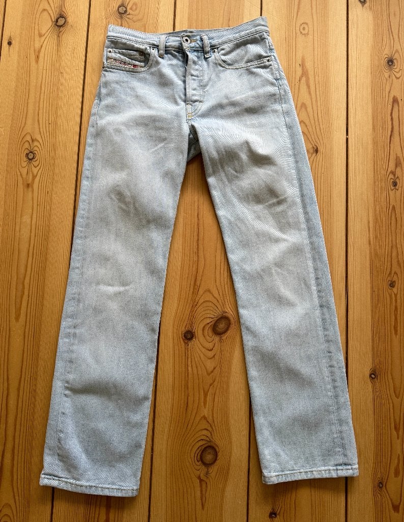 Broek / Jeans Diesel - Blauw Denim - maat 25 / Small, Blauw, Ophalen of Verzenden, Zo goed als nieuw, Diesel