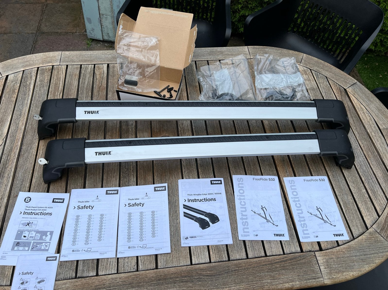 Thule Wingbar Edge dakdragers voor Mercedes W204 en W205, Ophalen, Zo goed als nieuw