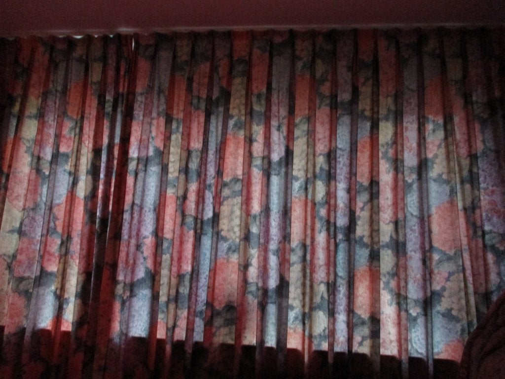 Gordijnen met bloemmotieven., Ophalen, Paars, Plooiafwerking, Gebruikt