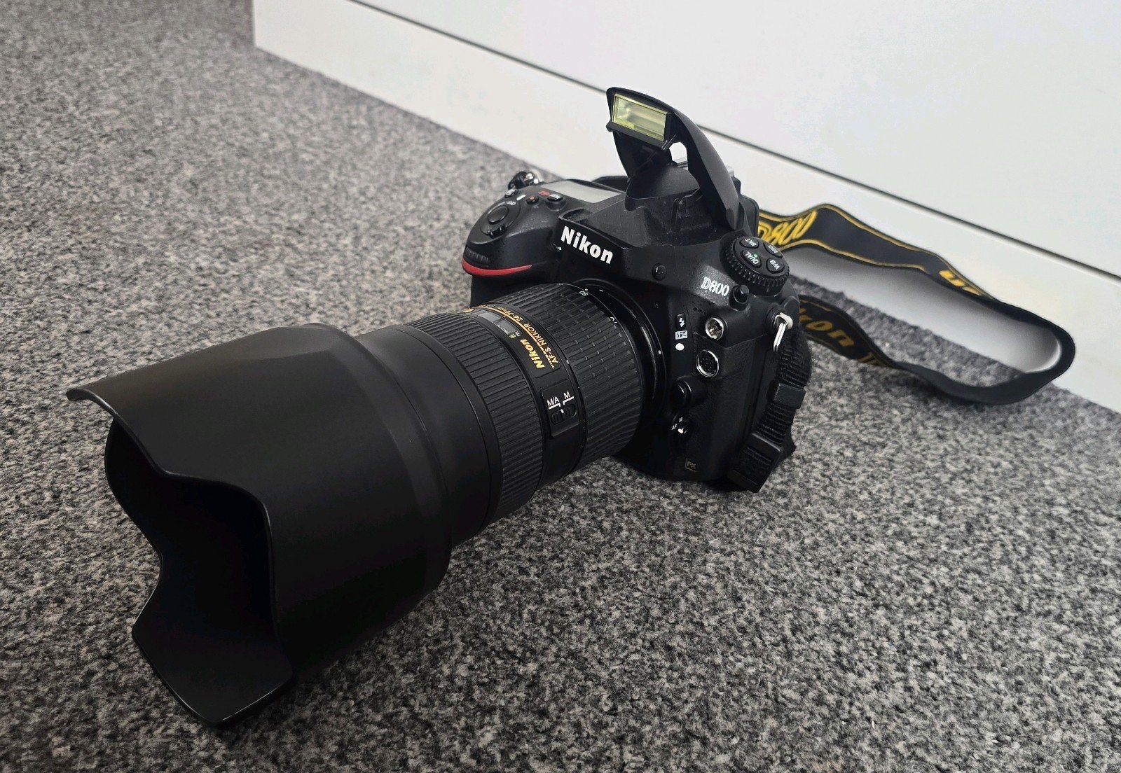 Nikon D800 Spiegelreflexcamera met 24-70mm lens en flitser, Gebruikt, Spiegelreflex, 4 t/m 7 keer, Cameratas