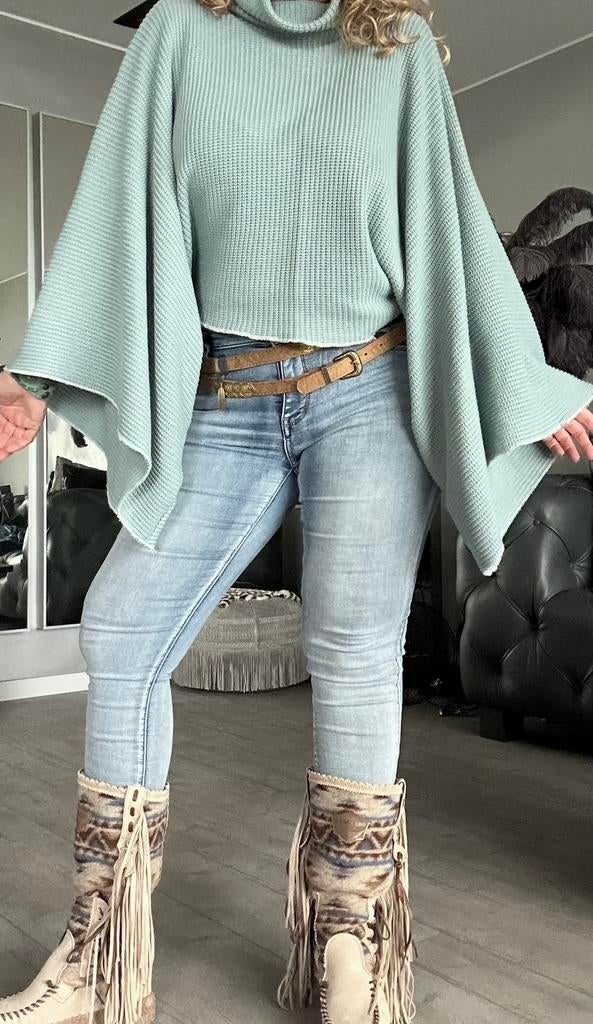 Ibiza trui met wijde lange mouwen , nieuw, one size, Ophalen of Verzenden, Nieuw, Maat 38/40 (M), Overige kleuren