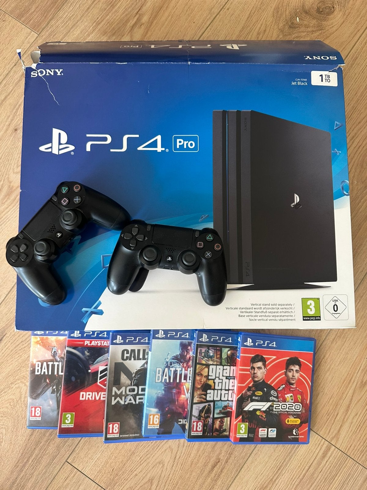 PS4 Pro 1TB met 2 controllers en 6 spellen, Met 2 controllers, Ophalen of Verzenden, 1 TB, Pro
