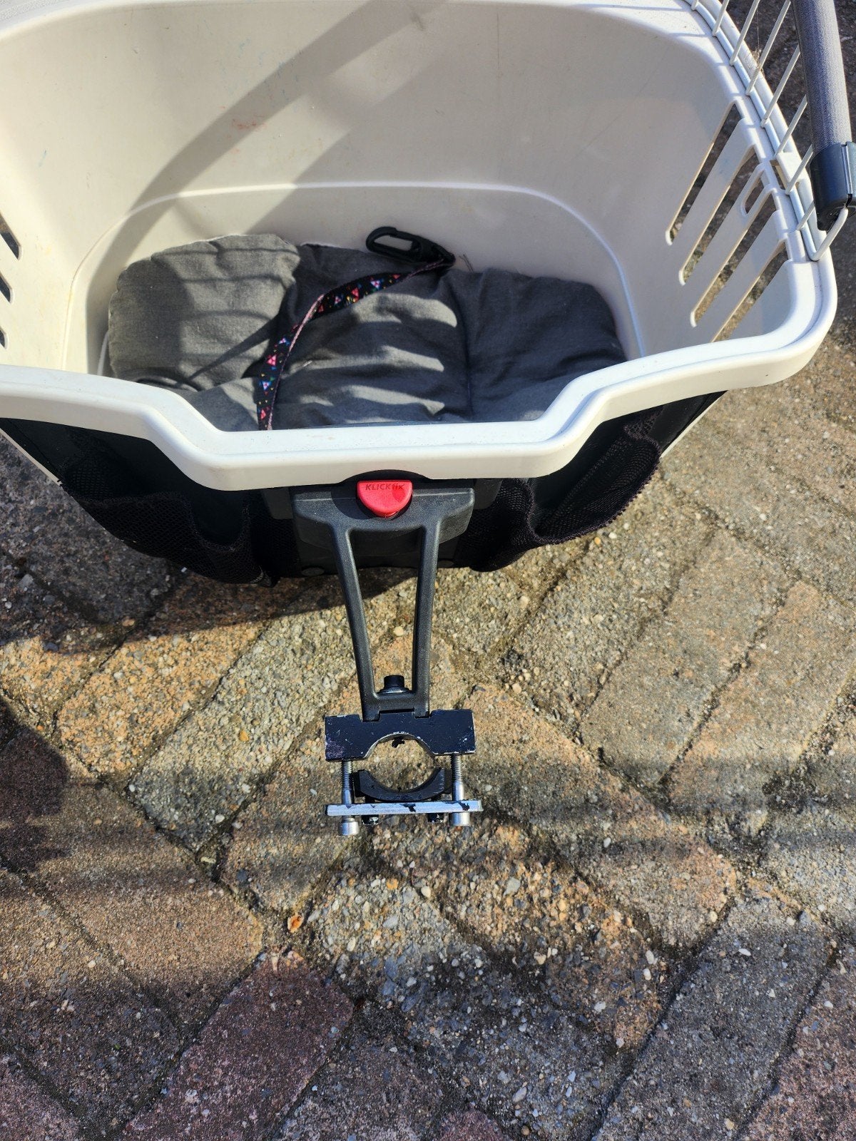 Hondenfietskar met kussen - Gebruikt, Fietsen en Brommers, Fietsaccessoires | Aanhangers en Karren, Ophalen, Gebruikt, Hondenkar
