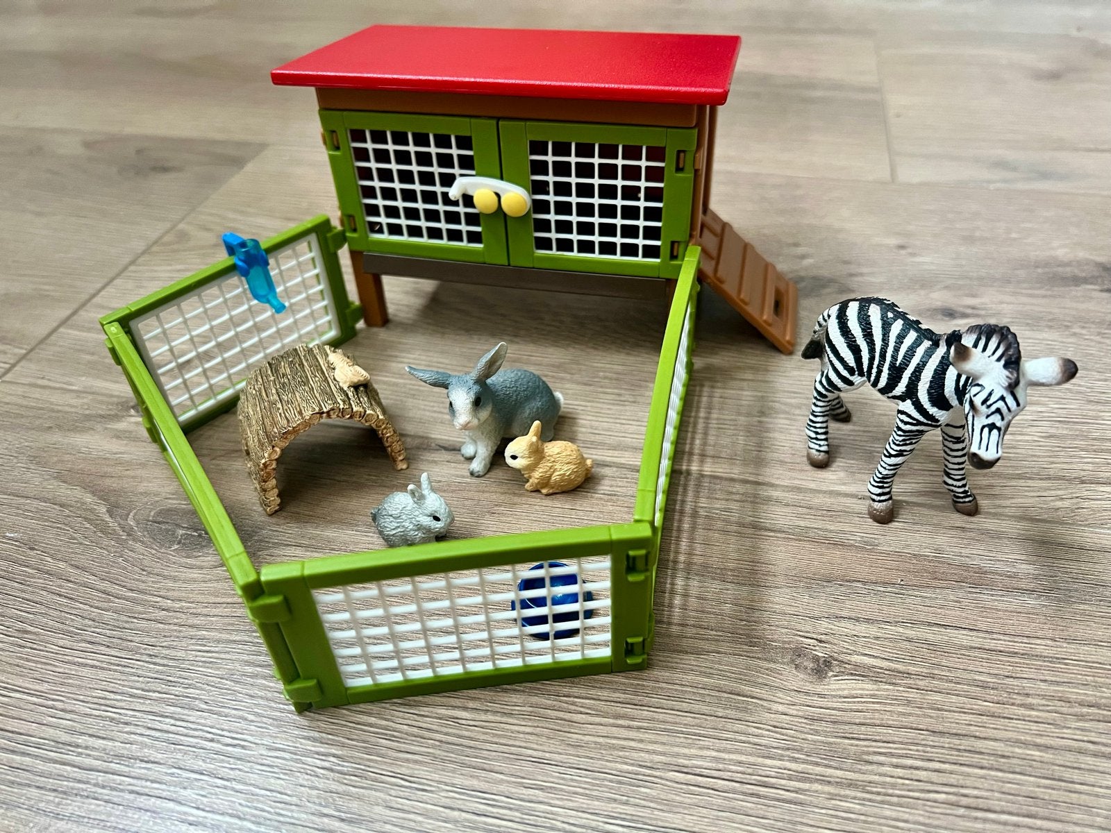 Schleich konijnen met hok, ren en zebra, Ophalen, Zo goed als nieuw, Jongen of Meisje