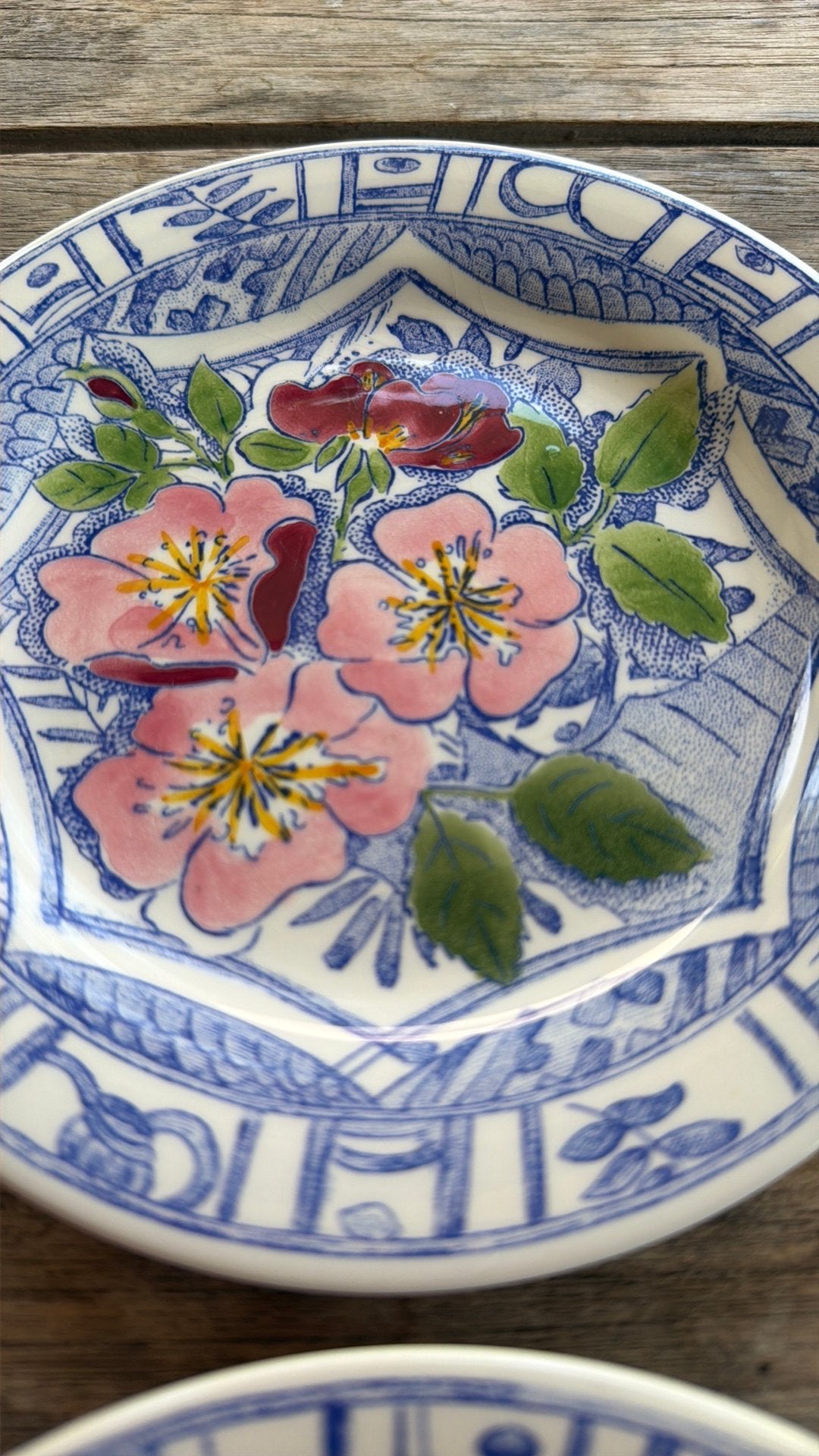 Gien OISEAU BLEU FLEURI Gebaksbordjes, Huis en Inrichting, Keuken | Servies, Ophalen of Verzenden, Zo goed als nieuw, Bord(en)
