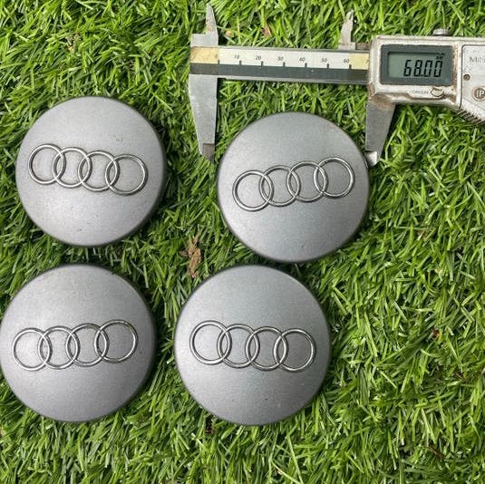 Originele Audi Naafdoppen 68 mm - Set van 4, Auto diversen, Ophalen of Verzenden, Gebruikt