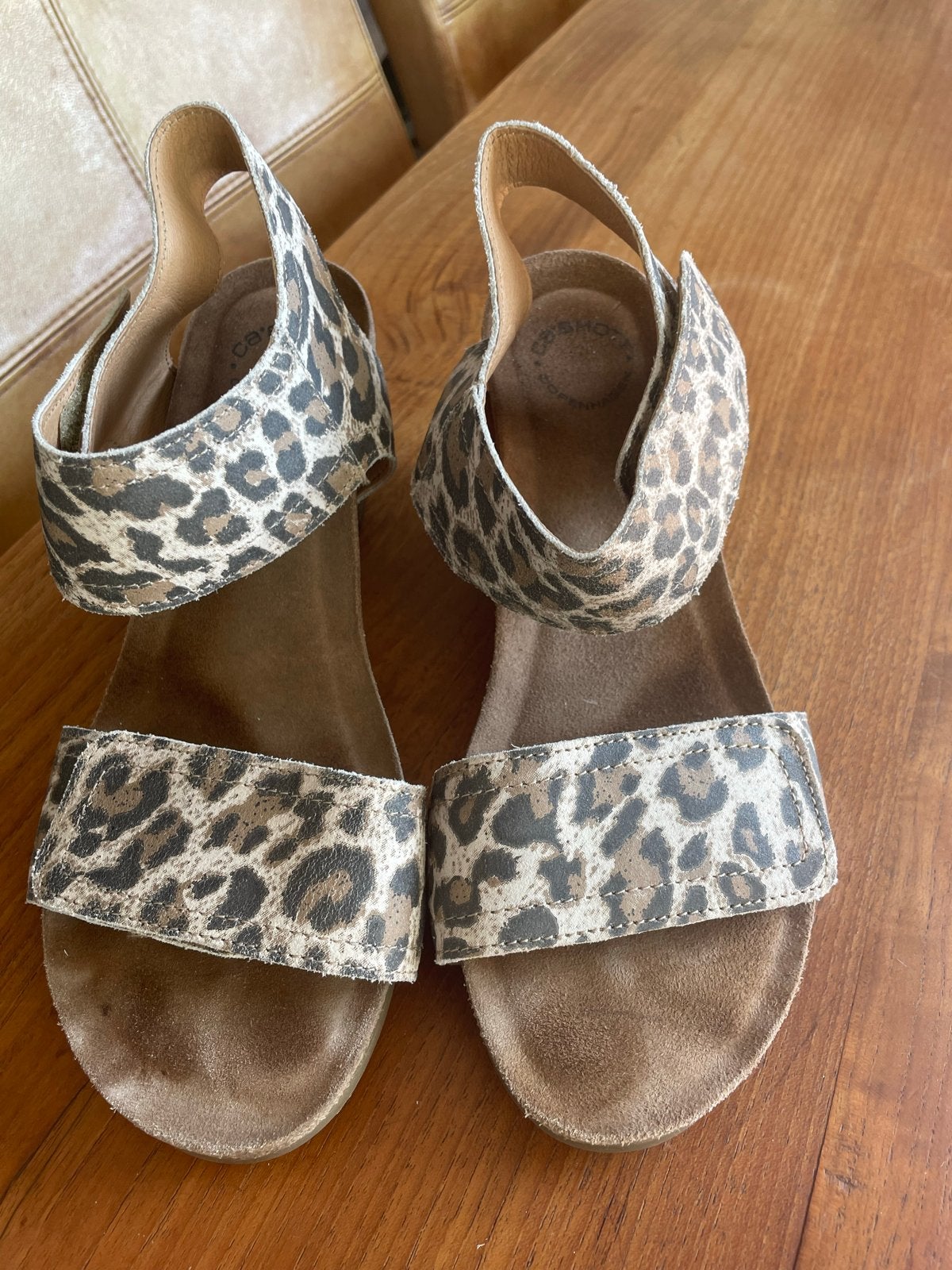 CA'SHOTT Copenhagen dames sandaal 38 - Leopard print, Ophalen of Verzenden, Gedragen, Overige kleuren, Sandalen of Muiltjes