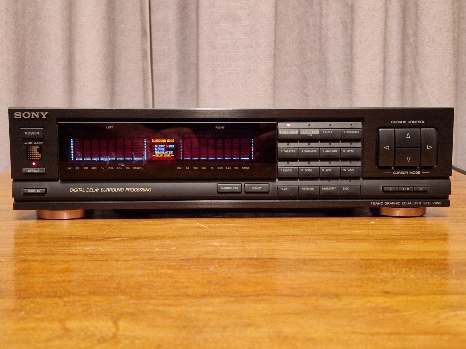 Sony SEQ-V902 equalizer, Sony, Ophalen of Verzenden, Zo goed als nieuw, Sony