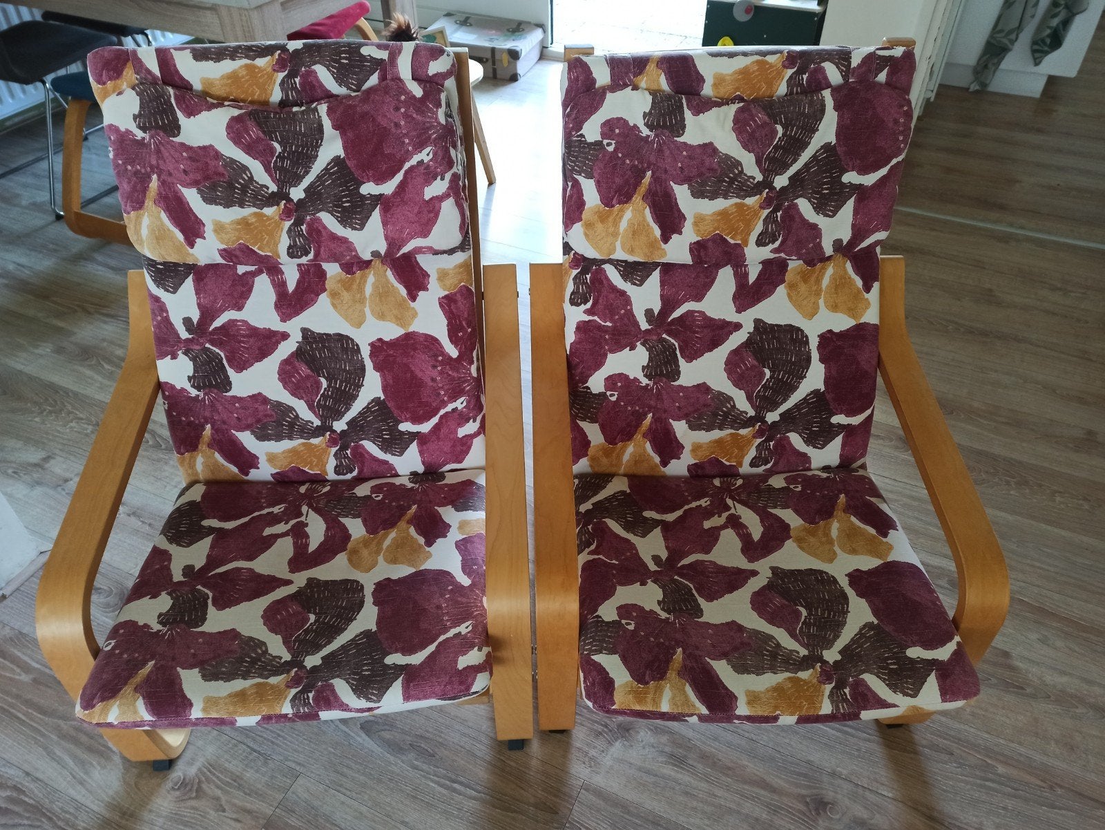 2x IKEA Poang stoel, Ophalen, Gebruikt, Stof, Twee
