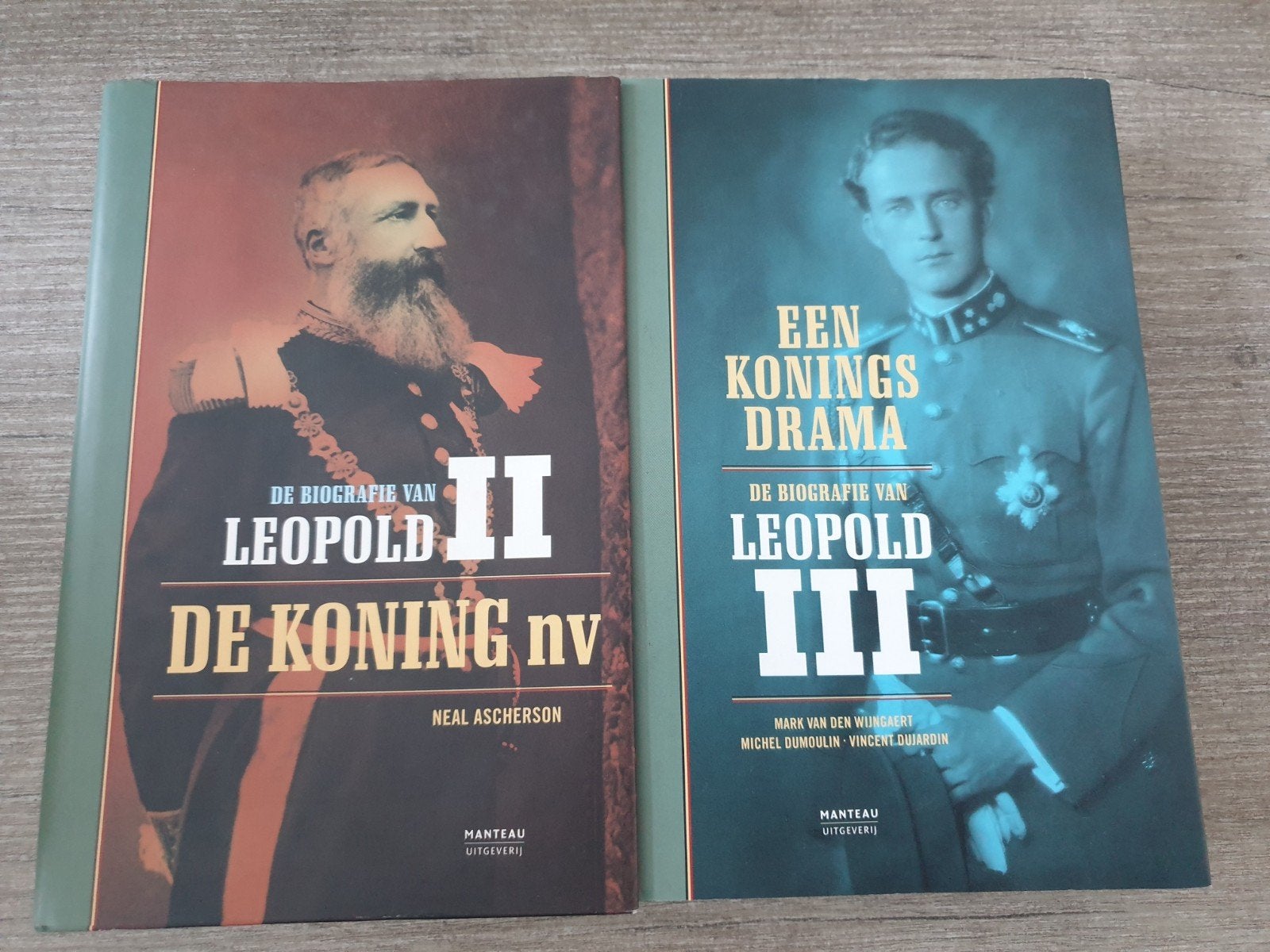 Biografieën Leopold II en Leopold III - Koningsdrama, Ophalen of Verzenden, Gelezen