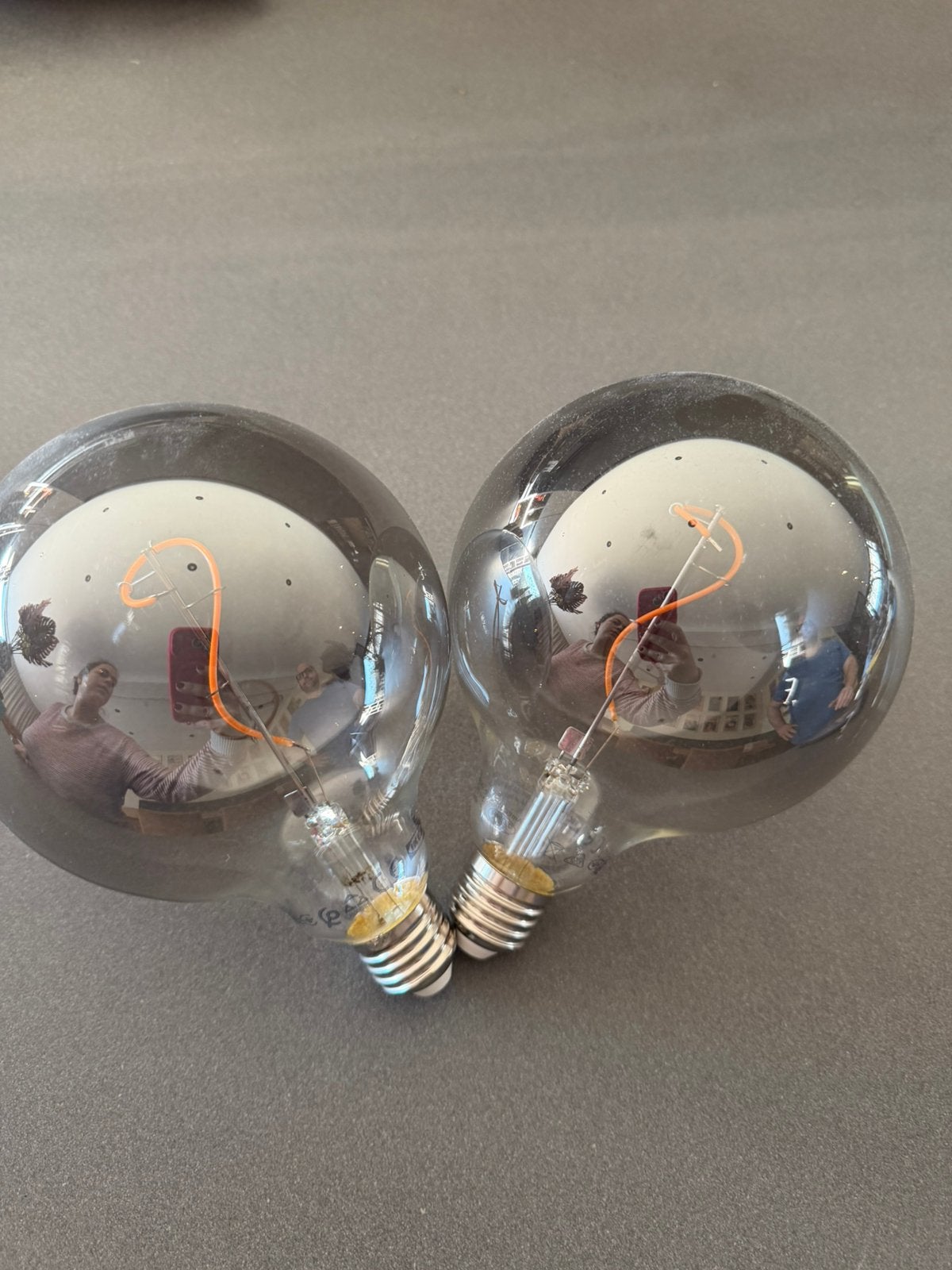 2x IKEA MOLNART led-lamp, Ophalen, Zo goed als nieuw, E27 (groot), Led-lamp