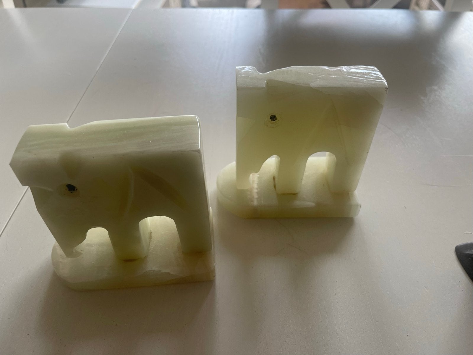 set Onyx Olifant Boekensteunen - Crème-wit, Handgesneden, Gebruikt, Ophalen of Verzenden, Oosters, Wit