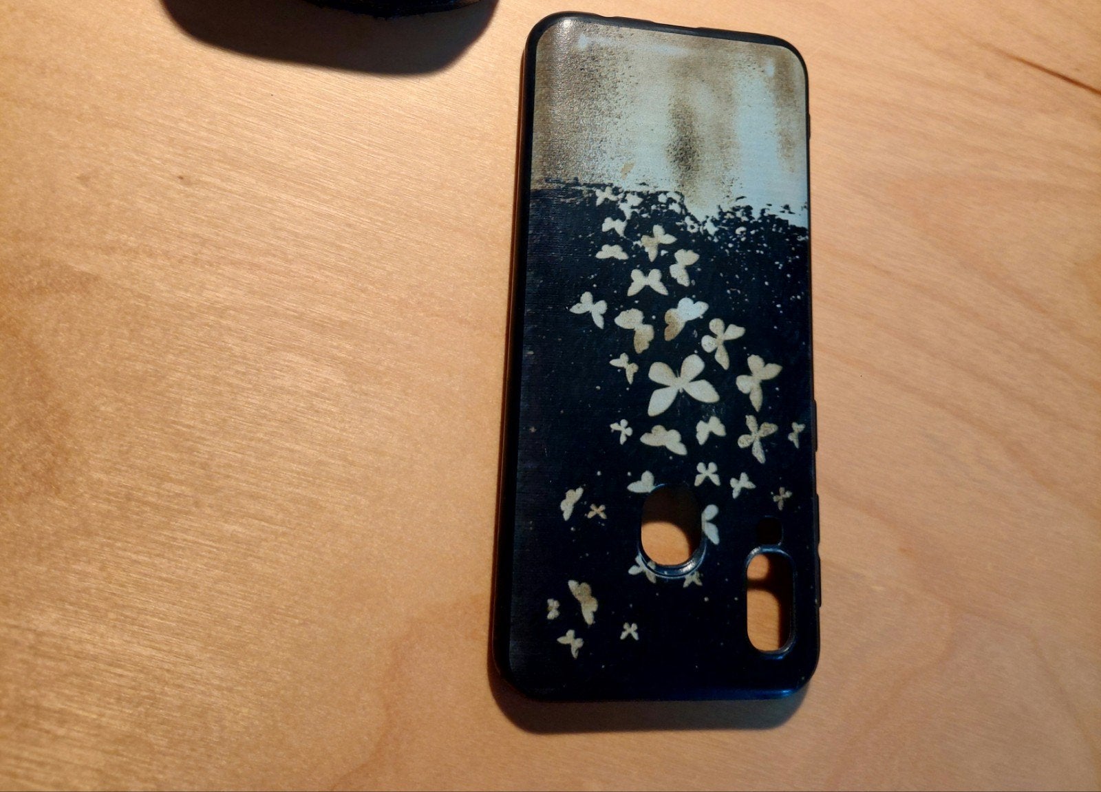 Samsung Galaxy A40 TPU hoesje met gouden vlinder print, Ophalen of Verzenden, Gebruikt, Overige modellen