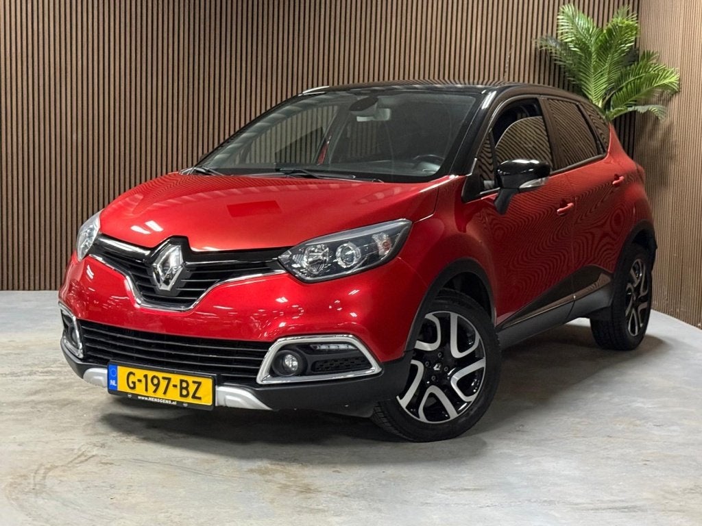 Renault Captur 1.2 TCe Xmod (bj 2015, automaat), Auto's, Automaat, Euro 5, 4 cilinders, Leder