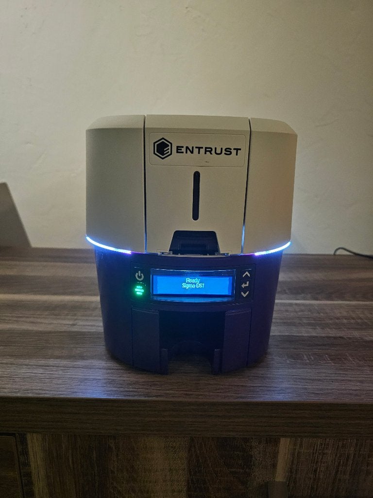Entrust Sigma DS1 kaartprinter + strip met kaarten, Computers en Software, Ophalen of Verzenden, Gebruikt, Printer, Entrust Sigma
