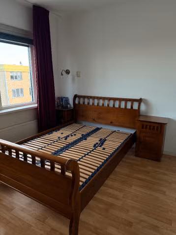 Mooi vintage solide houten bed, Ophalen, Gebruikt, Eenpersoons, Bruin
