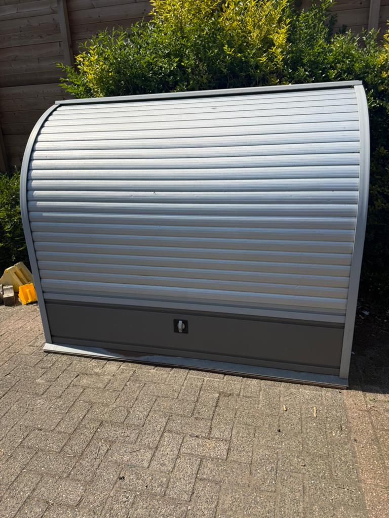 Biohort rolluikbox / fietsenberging / container berging, Tuin en Terras, Bergingen en Tuinkasten, Gebruikt, Fietsenberging, Metaal