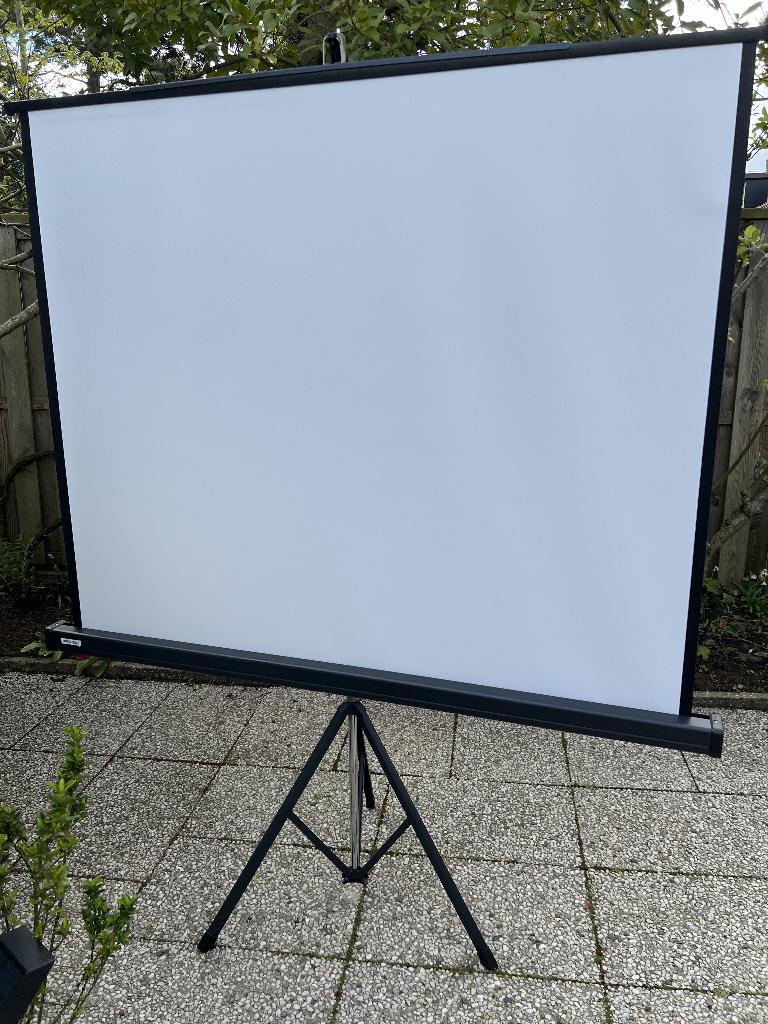 Projecta projectiescherm met statief, Audio, Tv en Foto, Projectieschermen, Ophalen, Handmatig, Zo goed als nieuw
