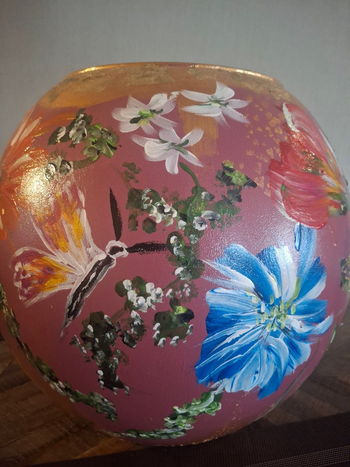 Handgeschilderde decoratieve vaas met bloemen, Ophalen