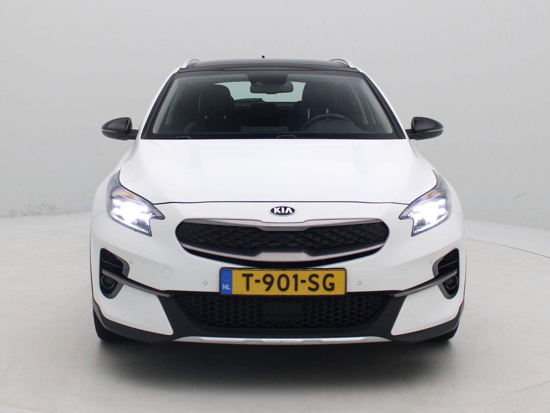Kia XCeed 1.6 GDi PHEV ExecutiveLine | Schuif/kantel dak | N, Auto's, Gebruikt, Wit, Lichtsensor, SUV of Terreinwagen
