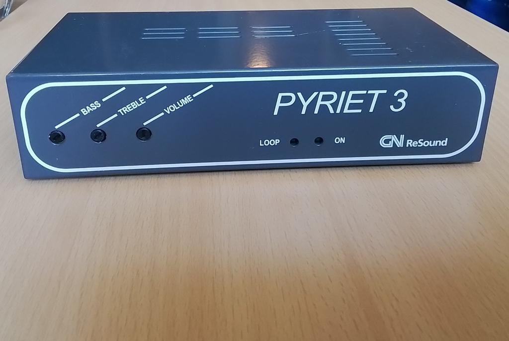 Mooie compacte PYRIET 3 Ringleiding-versterker, Audio, Tv en Foto, Versterkers en Receivers, Ophalen, Zo goed als nieuw