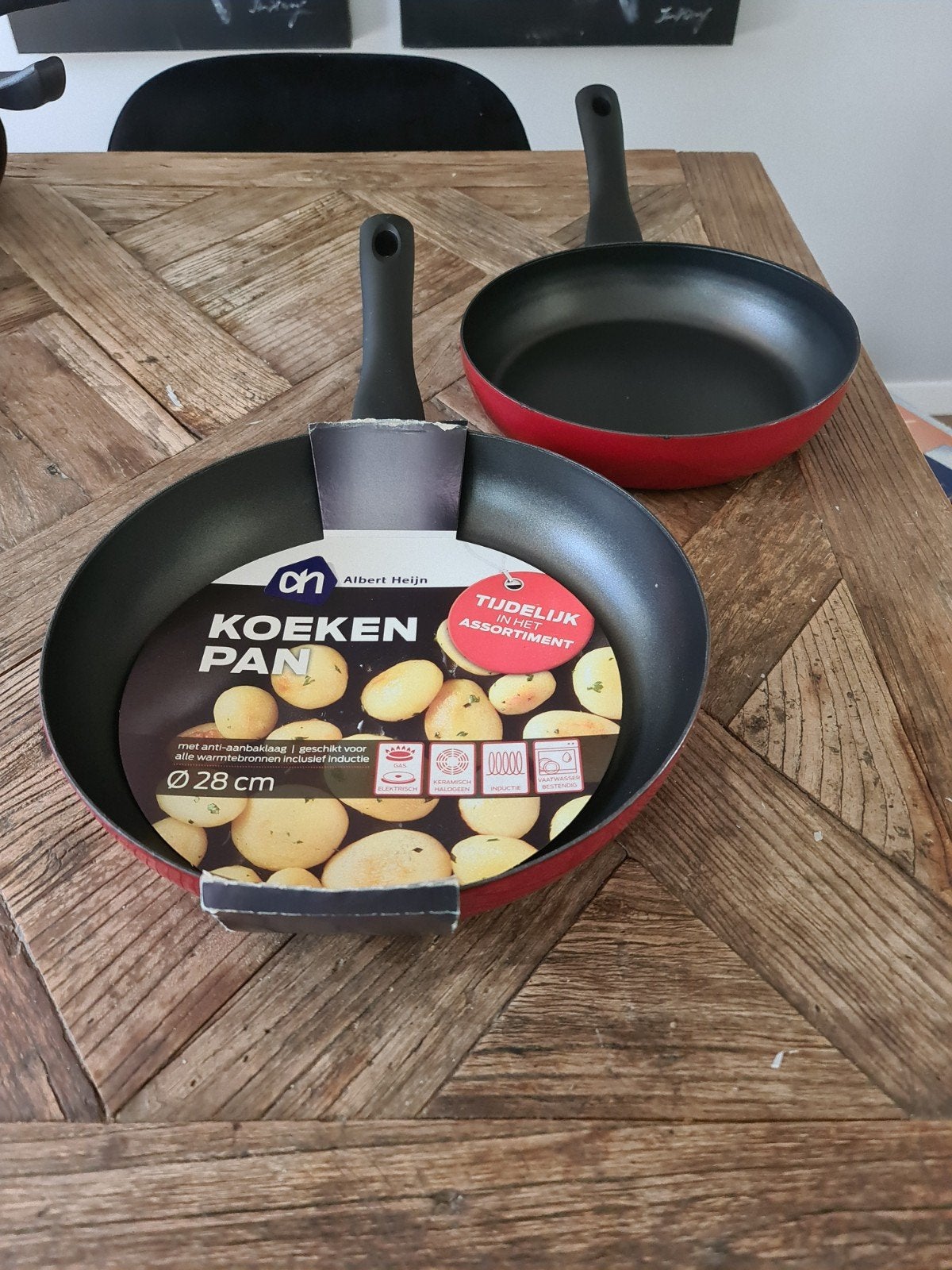 Albert Heijn Koekenpannen Set - 28 cm & 23 cm nieuw, Ophalen of Verzenden, Nieuw