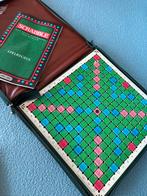Vintage scrabble reisspel, Hobby en Vrije tijd, Gezelschapsspellen | Bordspellen, Ophalen, Zo goed als nieuw, Reisspel