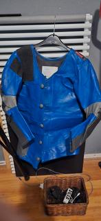 Schietjas- broek- handschoen (links) oogafdek en schoenen 43, Ophalen