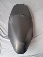 Peugeot Vivacity Zadel met Carbon Hoes, Fietsen en Brommers, Ophalen of Verzenden, Gebruikt, Zadel, Peugeot